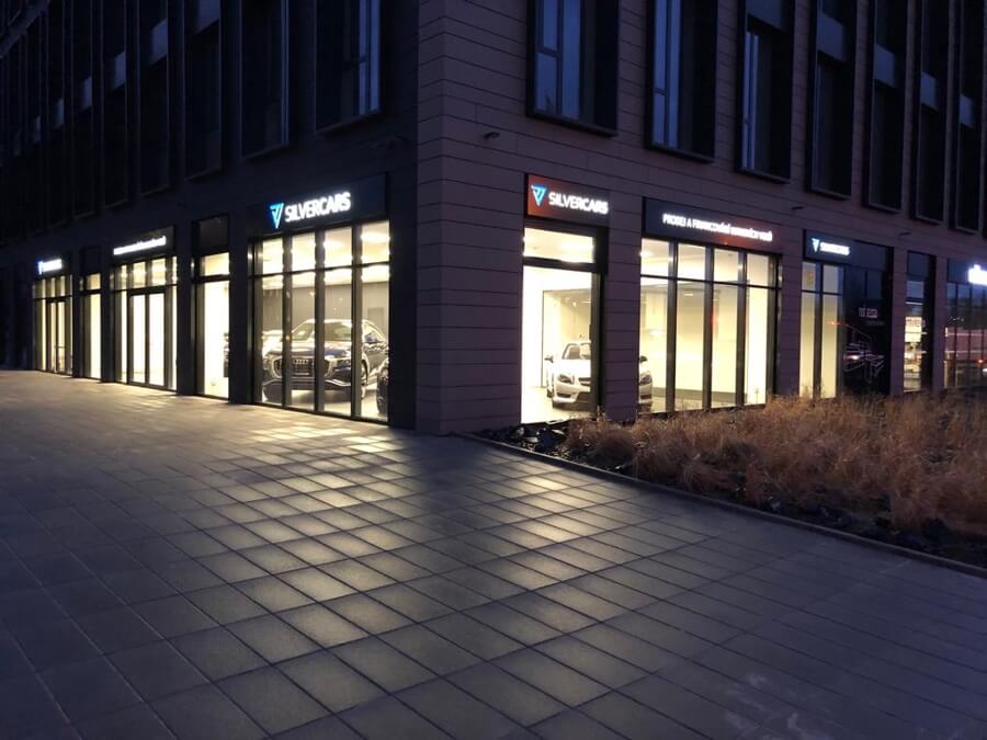 Urban Fitness Hub: Zdravý životní styl v pracovním rytmu