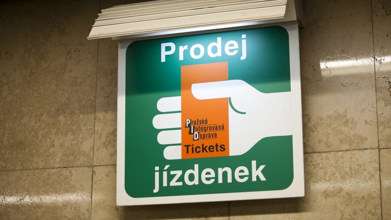Zdraží pražská MHD, připlatí si i další cestující. Není na to doba, zlobí se Hřib