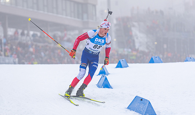 Biatlon ONLINE: Muži pojedou štafetu, českou čtveřici startuje Mikyska