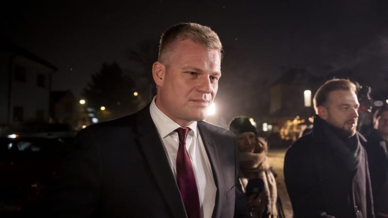 Nechci už v TV slyšet jméno Turek, řekl Babiš. Vláda obešla Pavla, zřídila mu dočasnou funkci