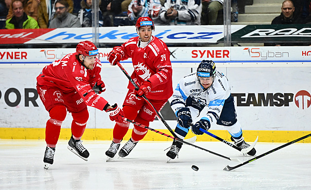 ONLINE: Liberec vede na Třincem, Hradec nad Kladnem, nedaří se Plzni