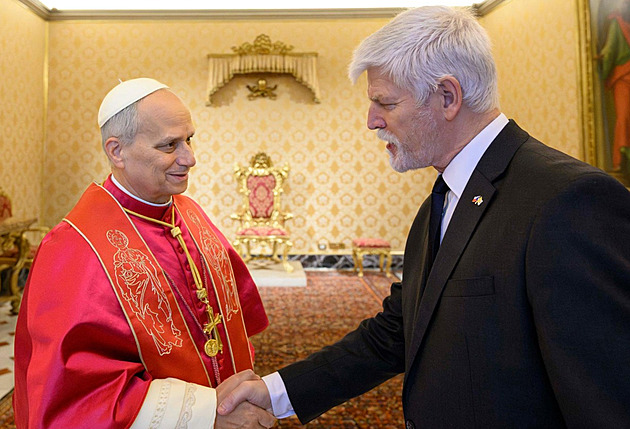 Papež Lev XIV. jednal s prezidentem Pavlem. Řešili mimo jiné válku na Ukrajině