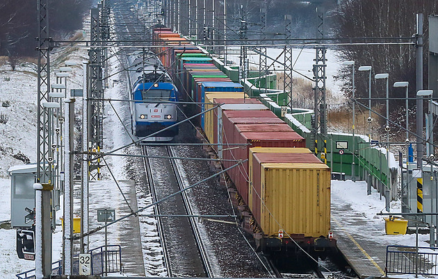 Minimální chybovost a jeden nesplněný slib. Dopravci hodnotí nový zabezpečovač