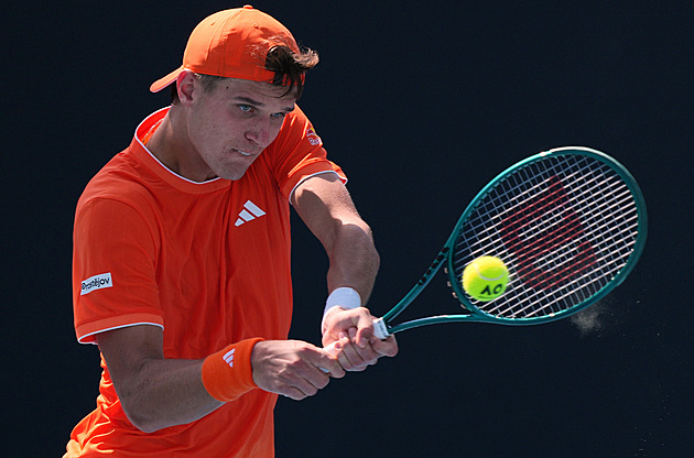 Australian Open ONLINE: Plíšková či Valentová uspěly, Menšík hraje pátý set