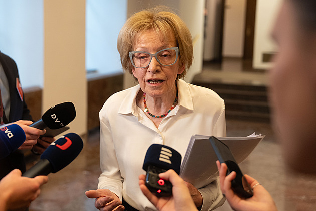 Šichtařová nesplnila zákonné podmínky pro složení mandátu, řekla Válková