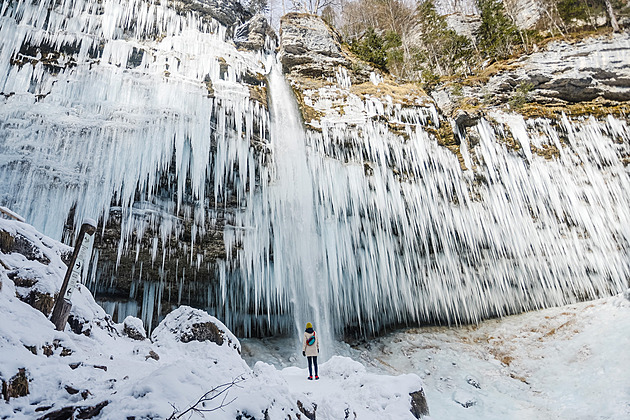 Slovinské ledové království. Největší vodopády se mění v obří zamrzlé stěny