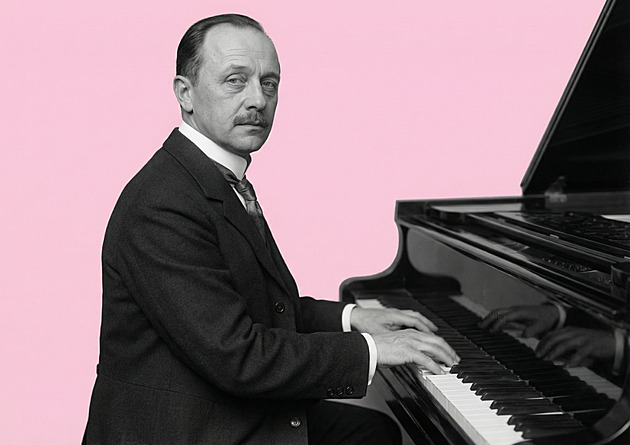 Dva stoly, jeden příběh. Výstava o Vile Lil začíná v Mariánských Lázních