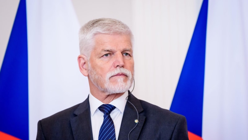Pavel k summitu NATO: Babiš by důvody, proč Česko neplní závazky, dokázal vysvětlit lépe