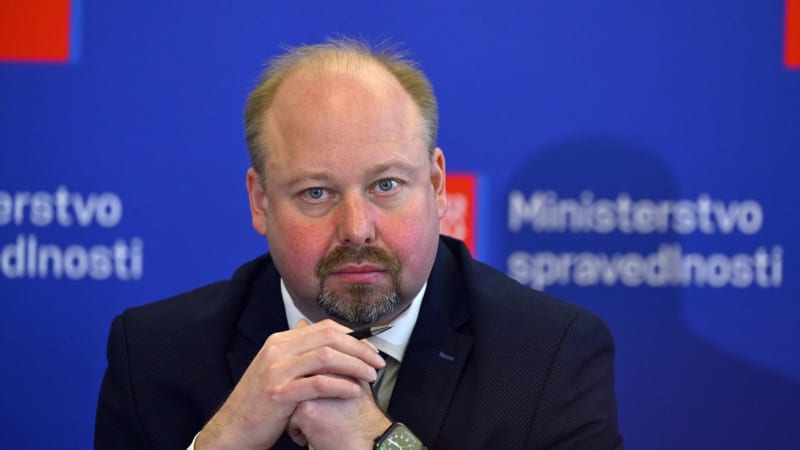 Ministr Tejc odpískal zákon proti neziskovkám. Nic takového nechystáme, oznámil 