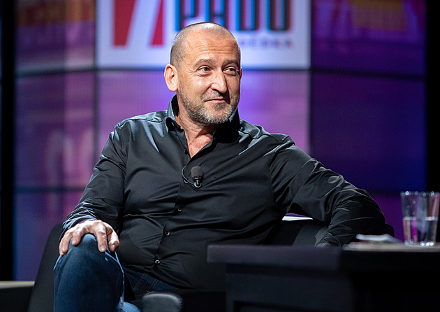 S čůrací scénou ve filmu Dream Team jsem měl problém, říká Martin Hofmann