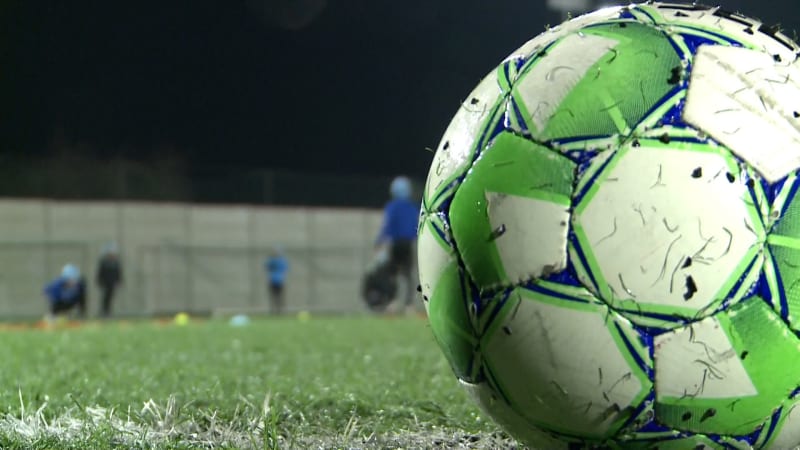 Tragédie na fotbalovém zápase: Zemřel bývalý nigerijský reprezentant, zřejmě ho zradilo srdce