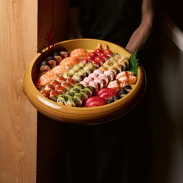 DÁNSKO-JAPONSKÝ FENOMÉN STICKS’N’SUSHI MÍŘÍ DO PRAHY