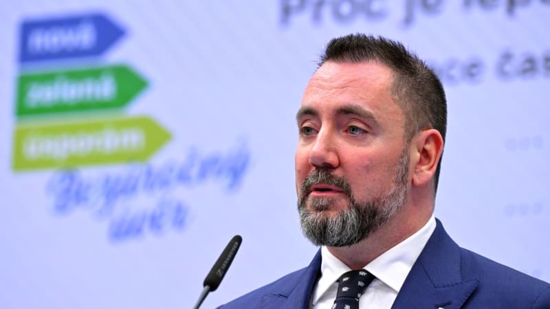 Národní parky, naučte se komercializovat, vyzval Červený. Odvolává se na Rakousko-Uhersko