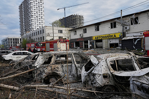 Olomoucký kraj pokračuje v podpoře Ukrajiny. Pošle tam zdroje elektřiny za dva miliony