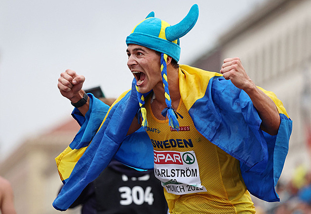 Jméno po řeckém hrdinovi, klidně ujde 140 km týdně. Karlström už vyhlíží Poděbrady