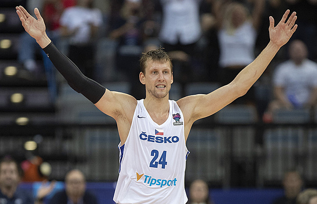 Basketbalista Jan Veselý oznámil konec kariéry, v Barceloně ještě dohraje sezonu