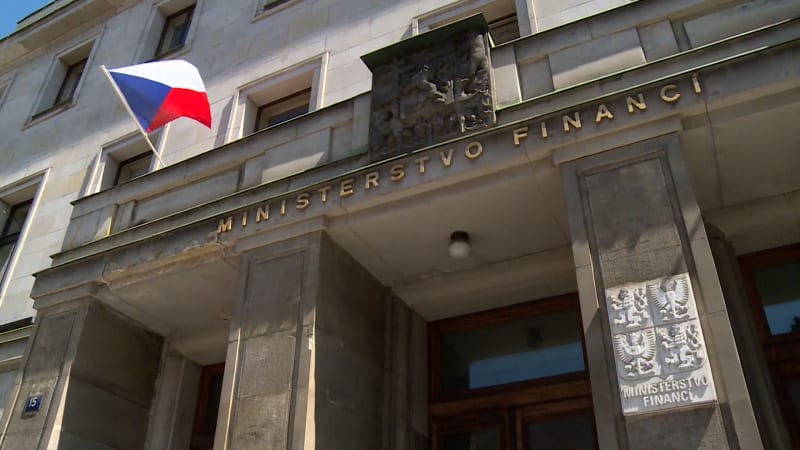 Stát občanům nabízí dluhopisy osvobozené od daně. Investovat můžete od tisícovky