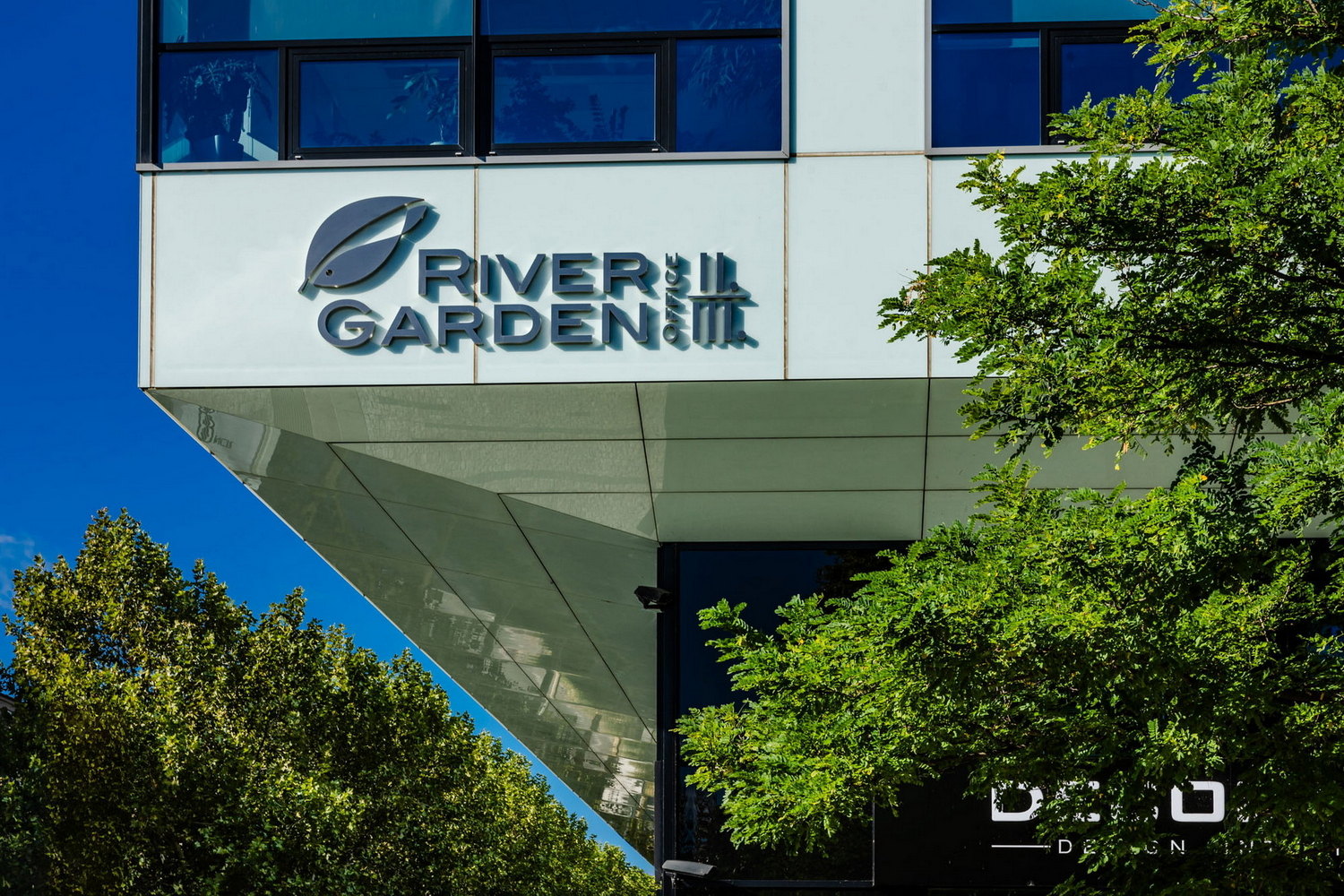 galerie: River Garden Office II./III.