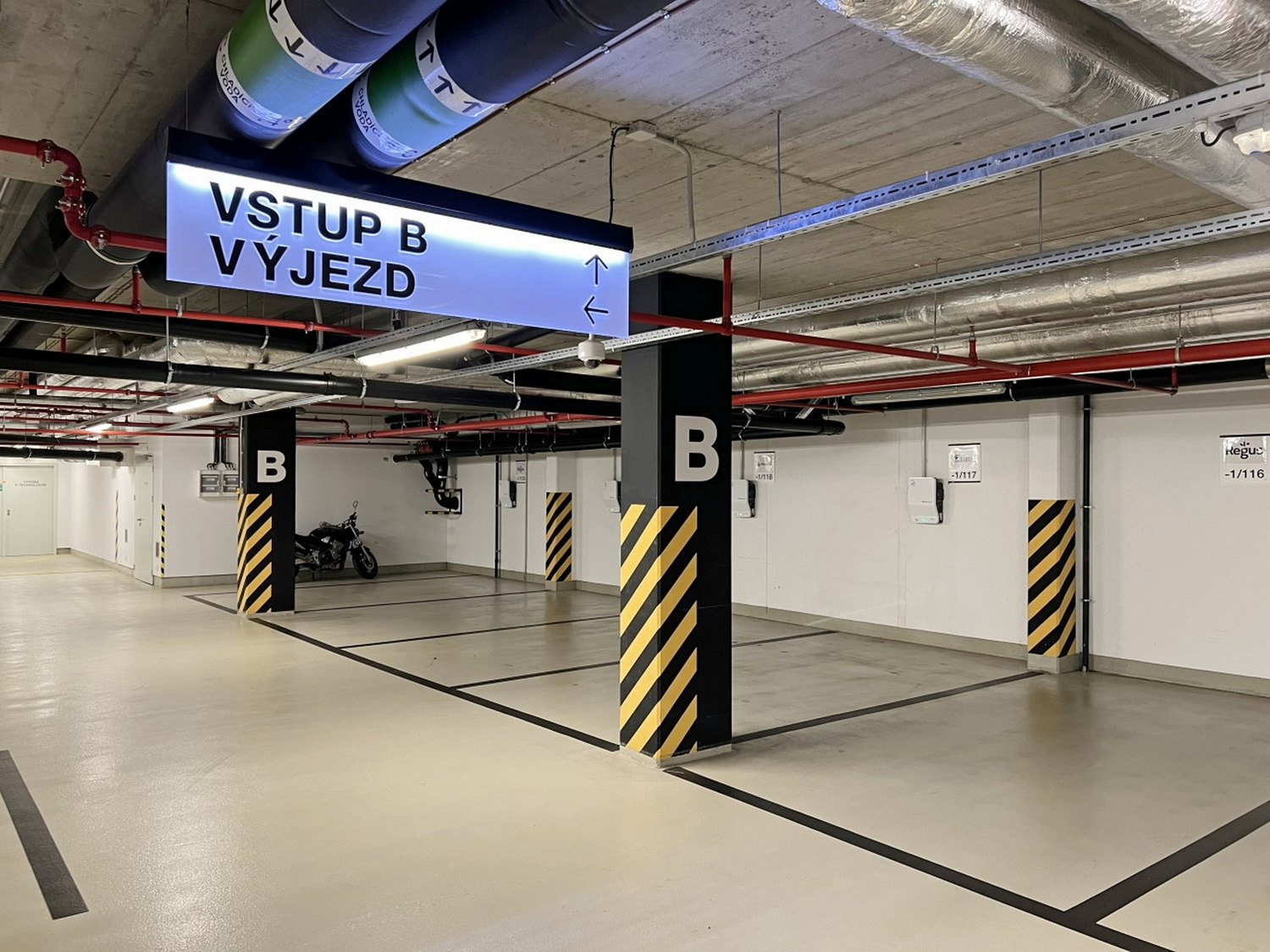 galerie: River Garden Office II./III.